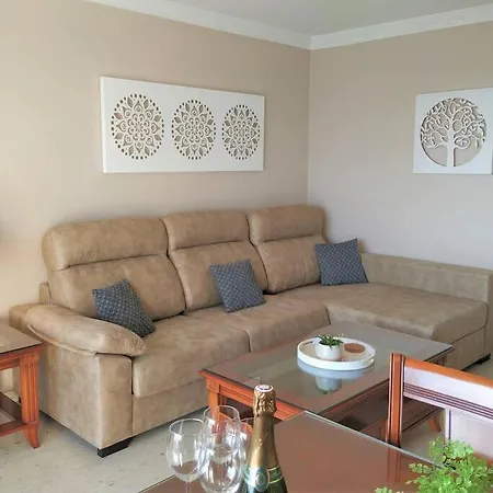 Apartment Don Gustavo 2 Bedroom Front Apt, Sea Views